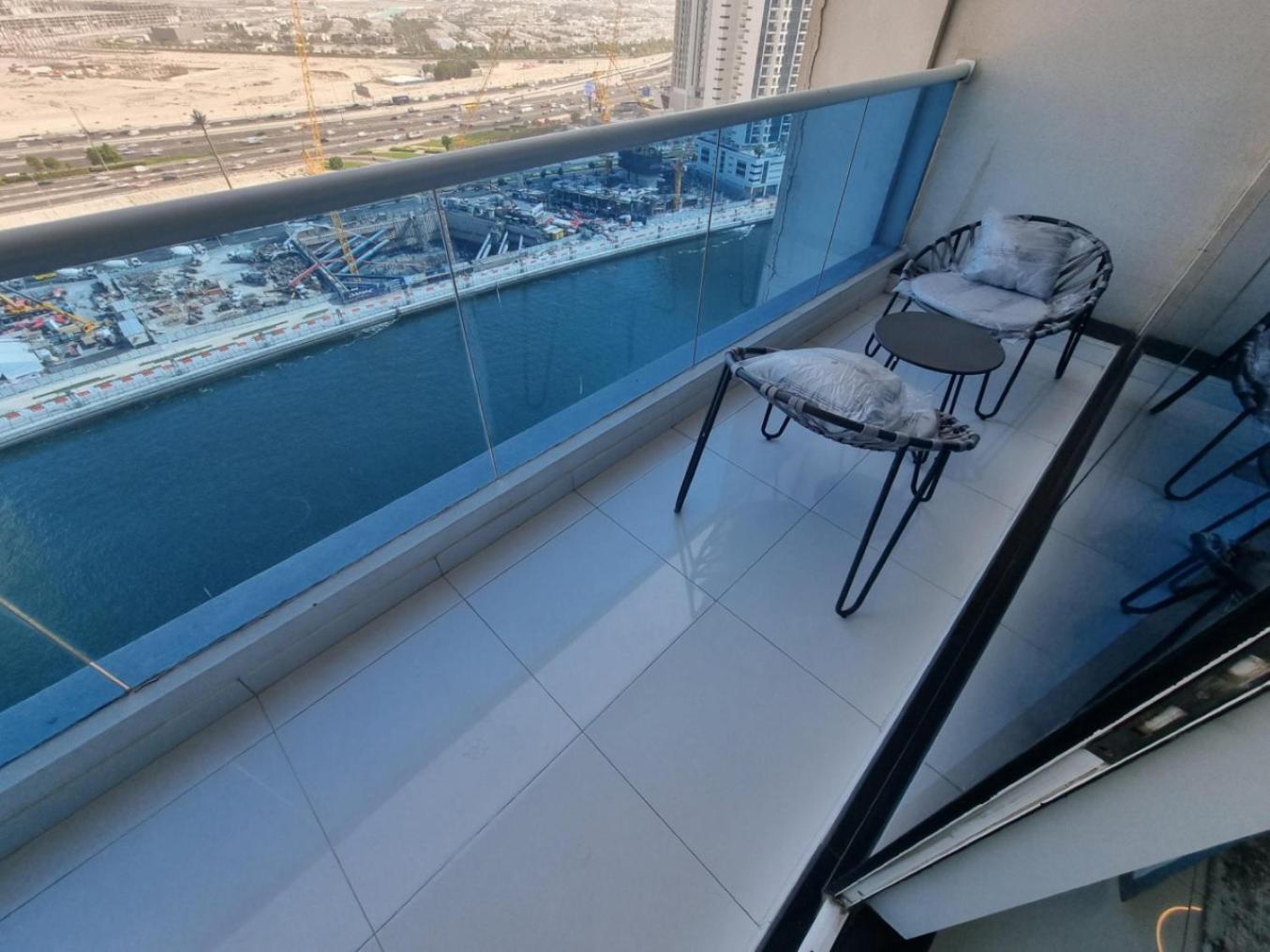 Majestic Tower Apartment