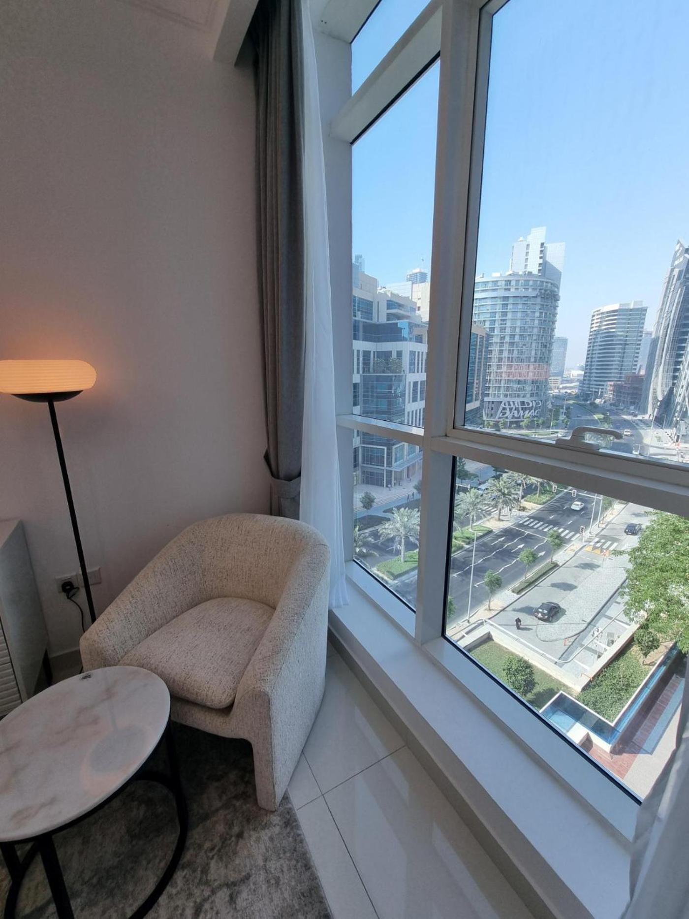 Majestic Tower Apartment Dubai