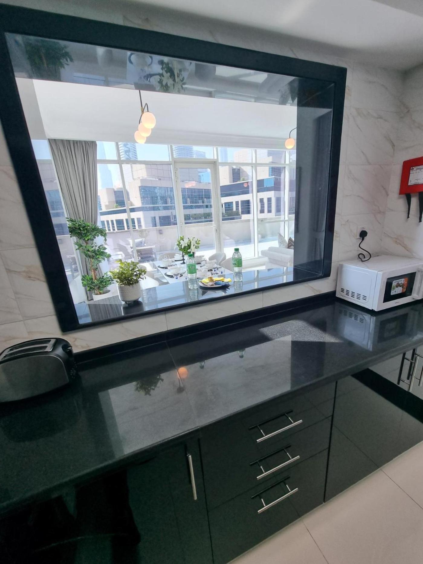 Majestic Tower Apartment